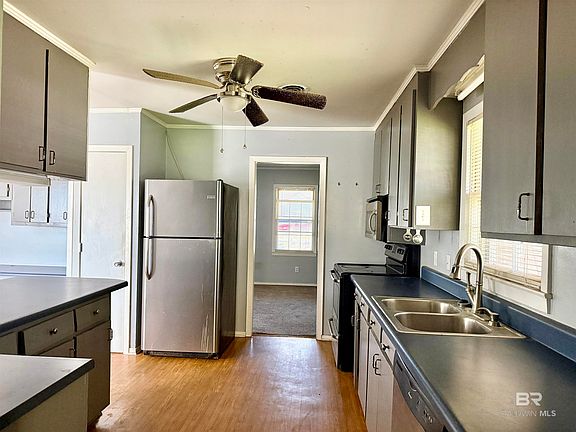 2nd image of 127 Rosemary Ave