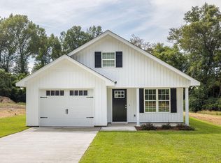 615 Clary St, Thomson, GA 30824