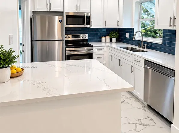 5300 Washington St APT I201, Hollywood, FL 33021