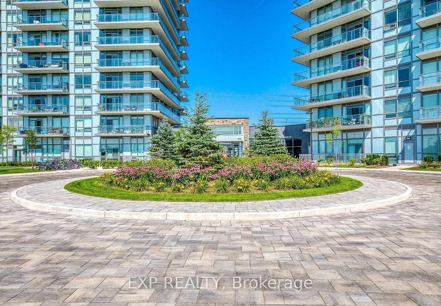 3 bed, $3,200 — Photo 2