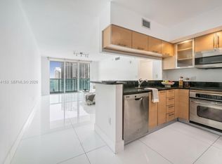 31 SE 5th St APT 3210, Miami, FL 33131