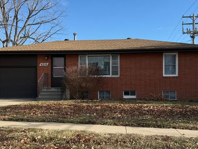 4210 S 49th St, Lincoln, NE, 68506
