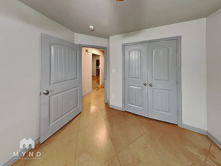 208 Walnut Bend Rd — Photo 12