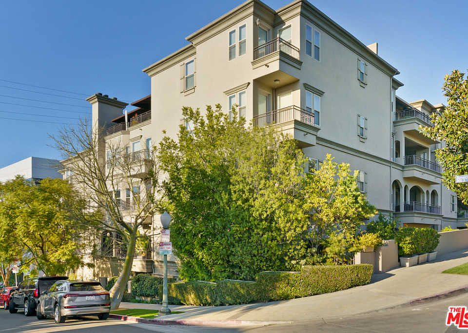 1st image of 1820 Benecia Ave APT 204