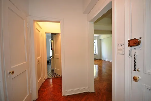 Rented by Corcoran | media 20