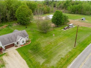 66579 County Road 372, Hartford, MI 49057
