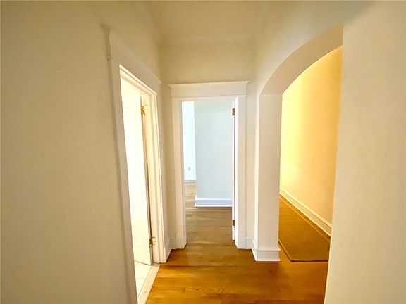 4th image of 1505 Delaware Ave APT 1A