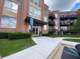 101 S Union St UNIT 304, Plymouth, MI 48170