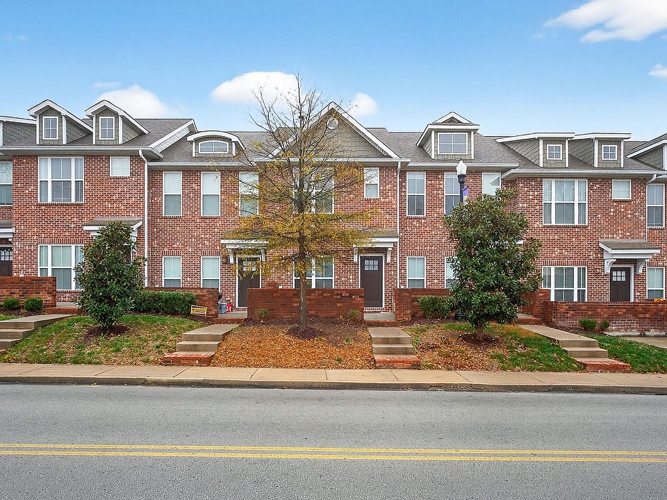 1st image of 115 Joy Dr #115