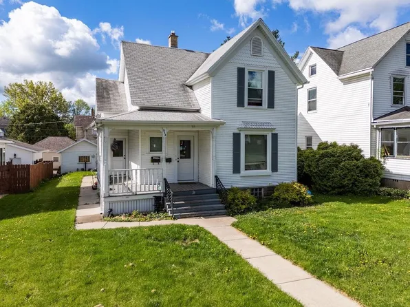 512 2nd Street, Baraboo, WI 53913