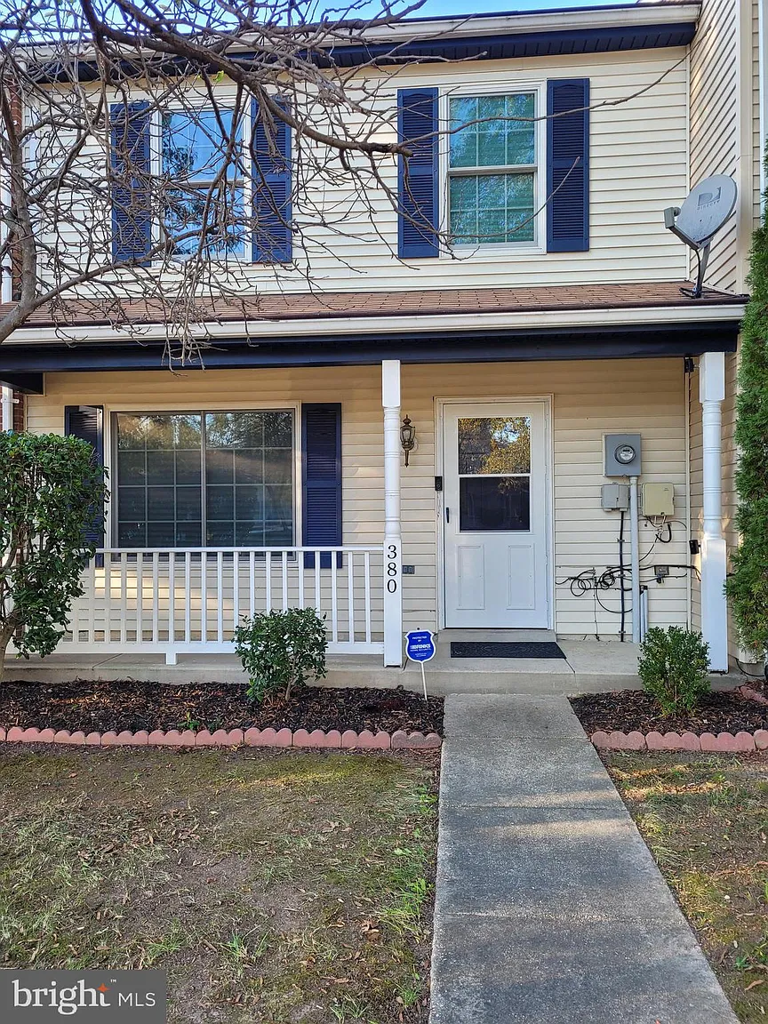380 Trefoil Pl photo 1