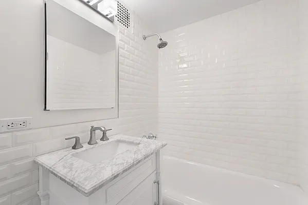 Rented by Compass | media 14