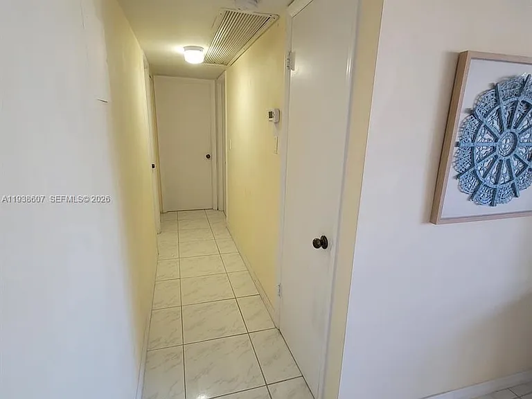 401 Golden Isles Dr #1114 — Photo 7