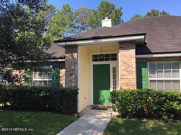 2nd image of 2422 Coachman Lakes Dr