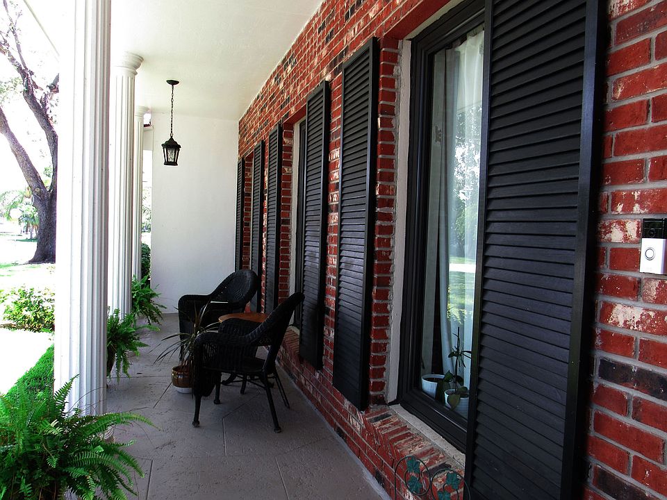 2nd image of 8141 SW 164th St