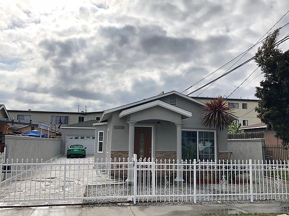 3rd image of 14219 Washington Ave