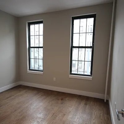 Rented by Nooklyn NYC LLC | media 25