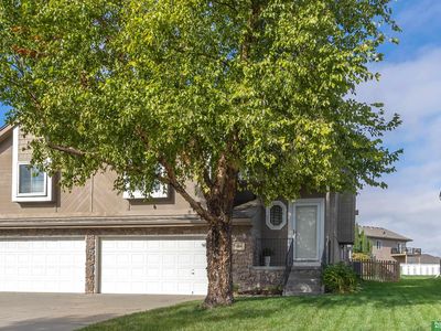 7004 N 153rd St, Bennington, NE, 68007
