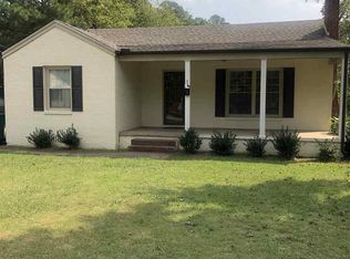 57 Victory Dr, Cheraw, SC 29520