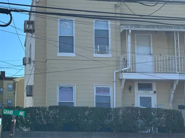 1014 Grand Avenue image 2 of 21