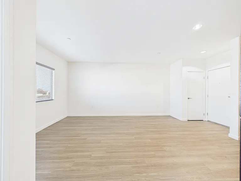 Citron Apartments — Photo 20