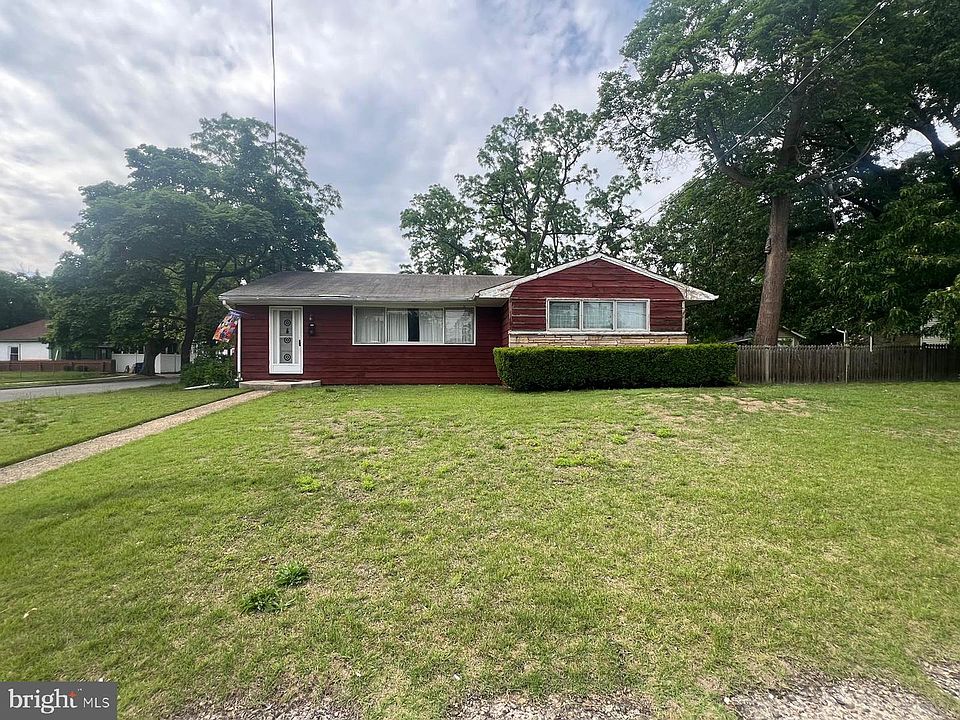 1st image of 39 Lejune Rd