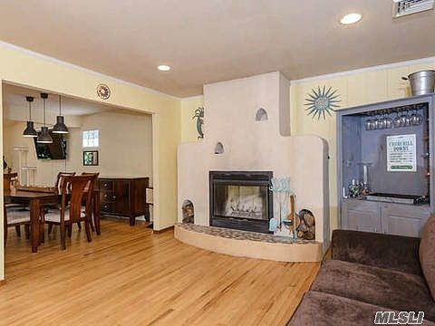 4th image of 811 Bruce Dr
