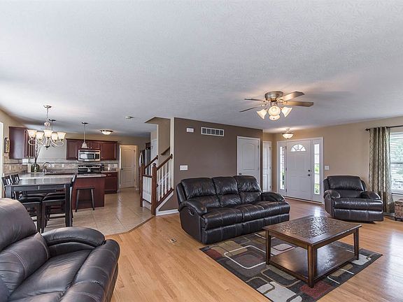 5th image of 9385 Lago Mar Ct