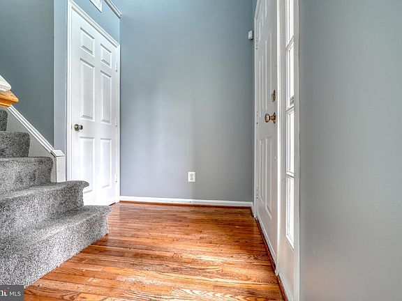 5th image of 3505 Clay Creek Ct