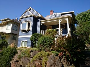 333 18th Ave E, Seattle, WA 98112