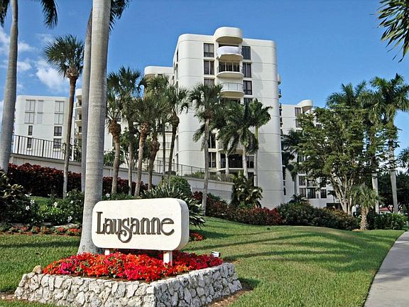 Located on Gulf Shore Blvd N