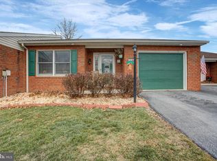 227 Minnich Rd, Chambersburg, PA 17201