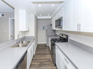 Briarwood Apartments, Tustin, CA 92780