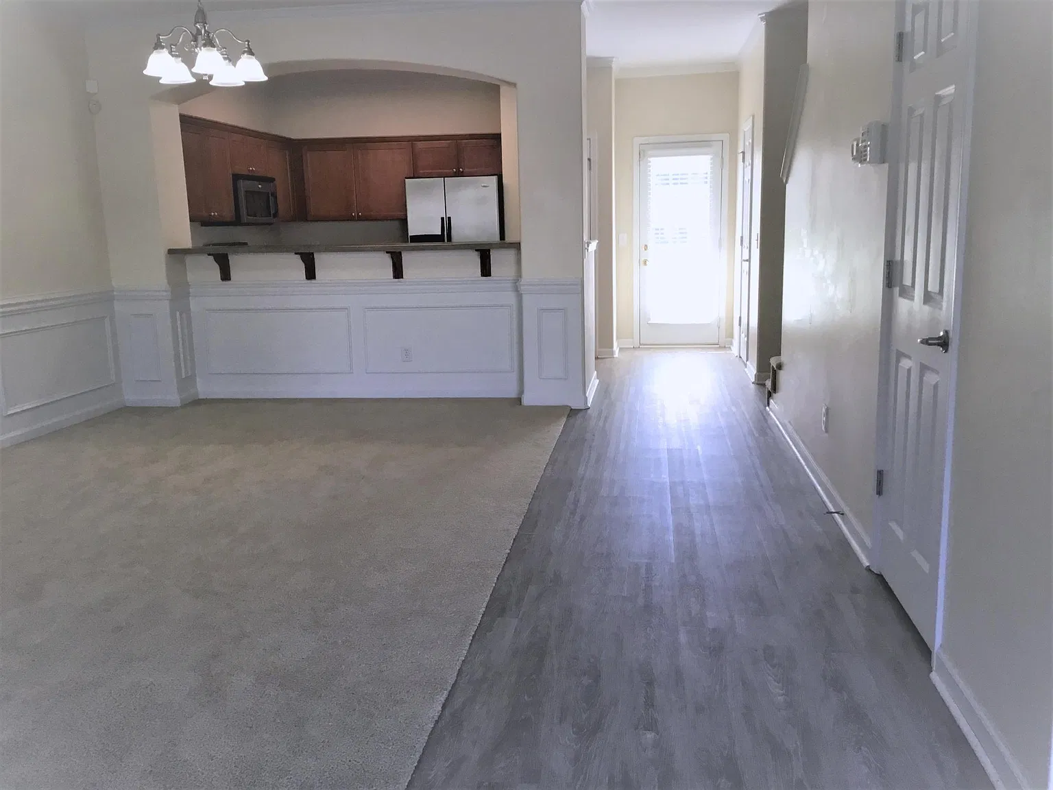 2 bed, 2.5 bath, 1524 sqft, $1,400 — Photo 4