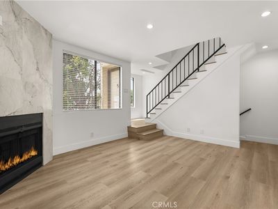 21720 Hart St APT 5, Canoga Park, CA, 91303
