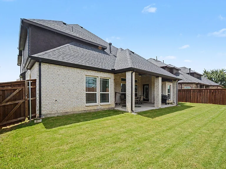 3814 Windmill Ct — Photo 24