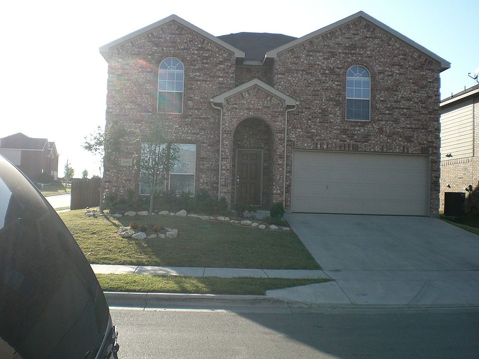 1st image of 10401 Hideaway Trl