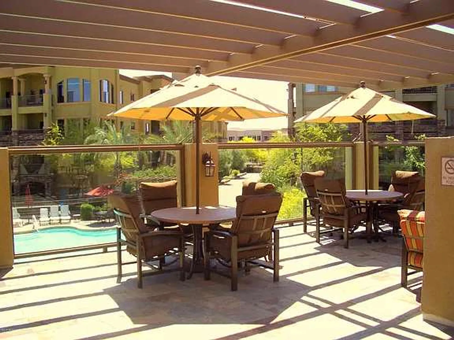 2 bed, 2.0 bath, 1732 sqft, $2,465 — Photo 3