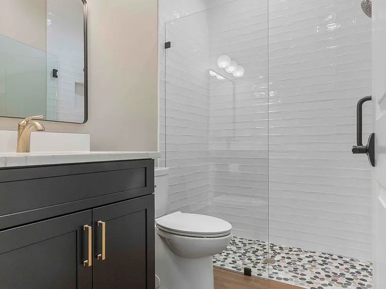 4985 Stables Way — Photo 38