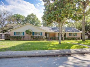 12127 Kimberley Ln, Houston, TX 77024