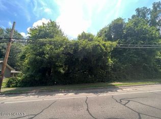 314 N Poplar St, Aberdeen, NC 28315