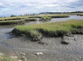 22 Bridge Ave, Scituate, MA 02066