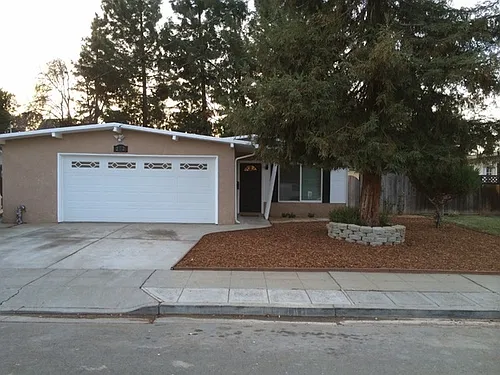 272 Donner Ave Photo 1