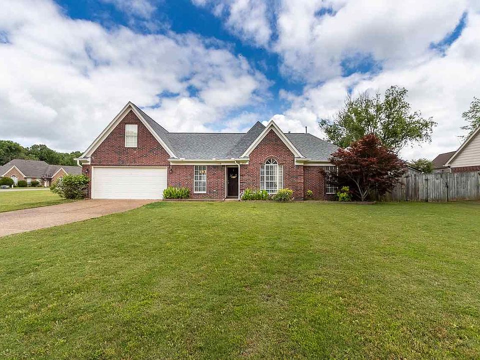 1st image of 255 Winding Creek Dr