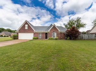 255 Winding Creek Dr, Oakland, TN 38060