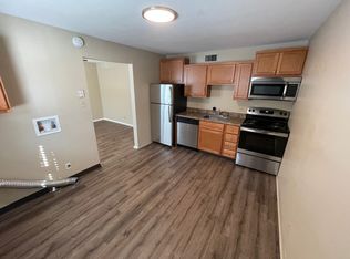 5513 Carla Dr, High Ridge, MO 63049