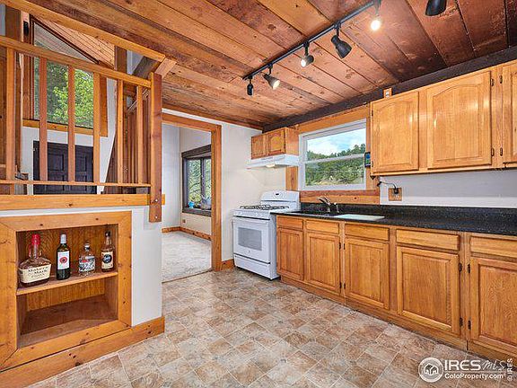 4th image of 423 Beaver Creek Dr