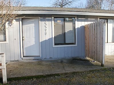 2nd image of 1440 Orchard Ct #B