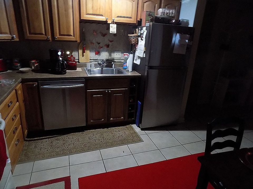 1st image of 1725 Harts View Dr