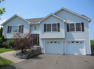 51 Eastbrook Ter, Berlin, CT 06037